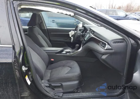 2018 Toyota Camry Le from USA, damaged, VIN 4T1B11HKXJU070046